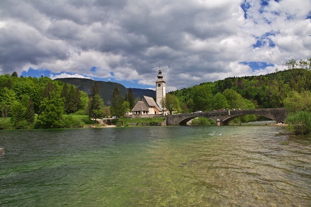 Ribcev Laz sur le lac Bohinj, parc national de Triglav, Slovénie