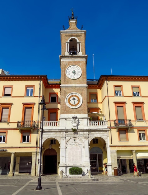 Rimini La place Piazza tre Martiri