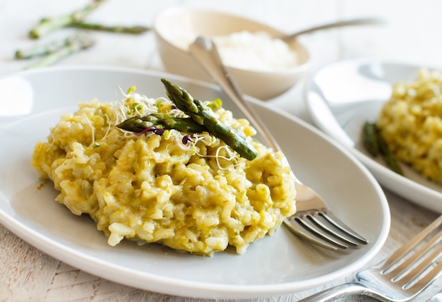 Risotto D'asperges Au Parmesan Et Taleggio Close Up