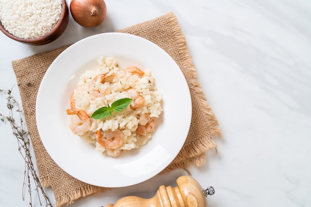 Risotto italien aux crevettes