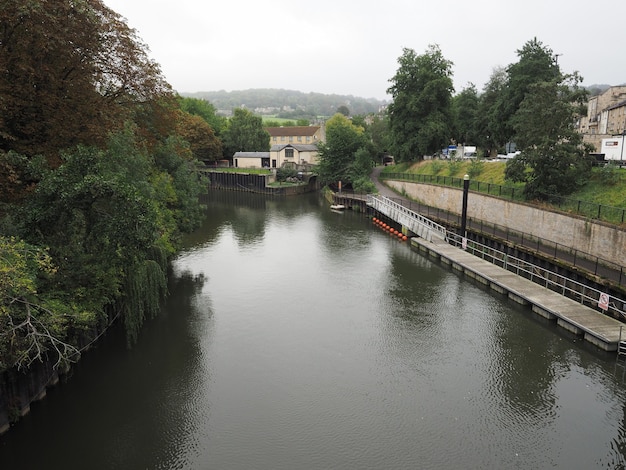 Rivière Avon à Bath