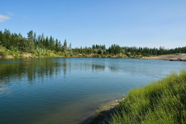 Rivière sur la péninsule de Yamal