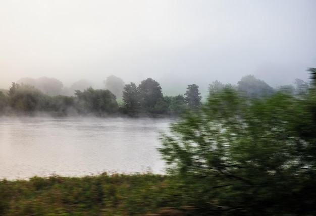 La rivière Tay dans les plaines écossaises