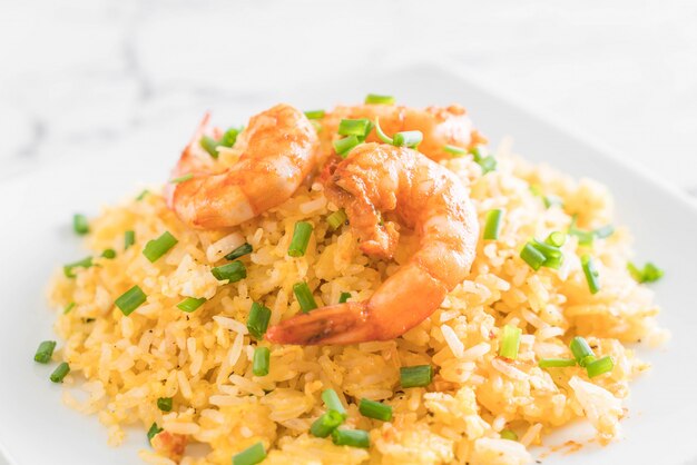 riz frit aux crevettes