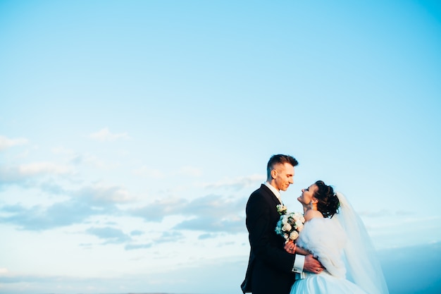 robe de jour femme mariée fond