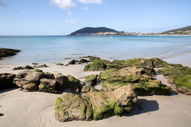 Rock à la plage de Langosteira, Finisterre, Costa de la Muerte, Galice, Espagne