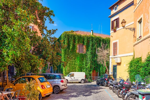 Photo rome confortable trastevere rome est située dans la région de trastevere.