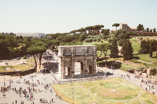 Rome, Italie - 20 juin 2018 : Arc de Triomphe de Constantin à Rome, situé entre le Colisée et le Palatin