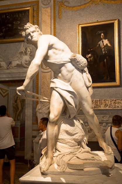 ROME, ITALIE - 24 août 2018 : chef-d'œuvre de Gian Lorenzo Bernini, David, daté 1624