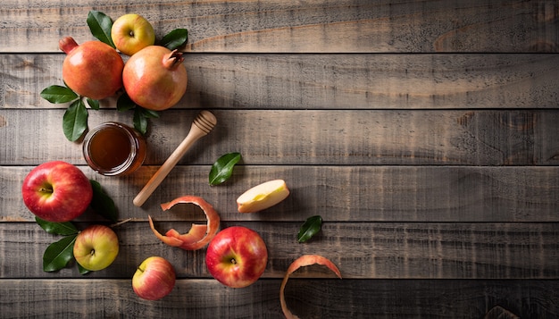 Rosh hashanah (fête du Nouvel An juif), Concept de symboles traditionnels ou religieux