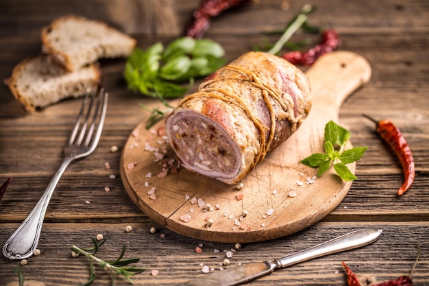 Roulade de viande farcie