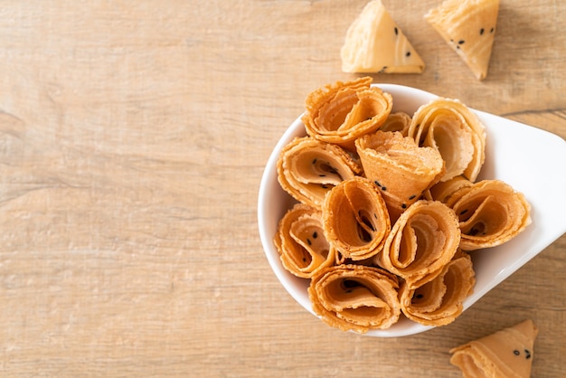 rouleaux croustillants à la noix de coco