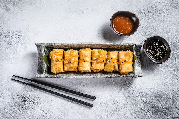 Rouleaux de printemps aux légumes chinois traditionnels