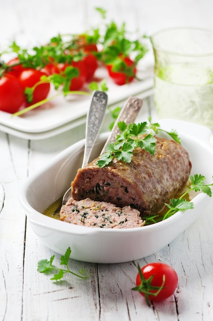 Rouleaux de viande aux herbes