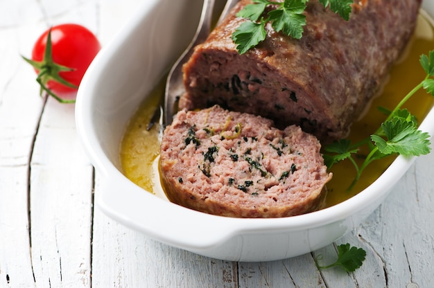 Rouleaux de viande aux herbes