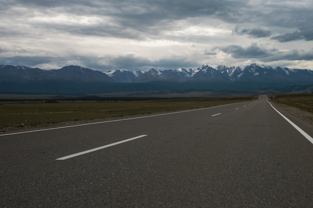 Route des montagnes de l&#39;Altaï