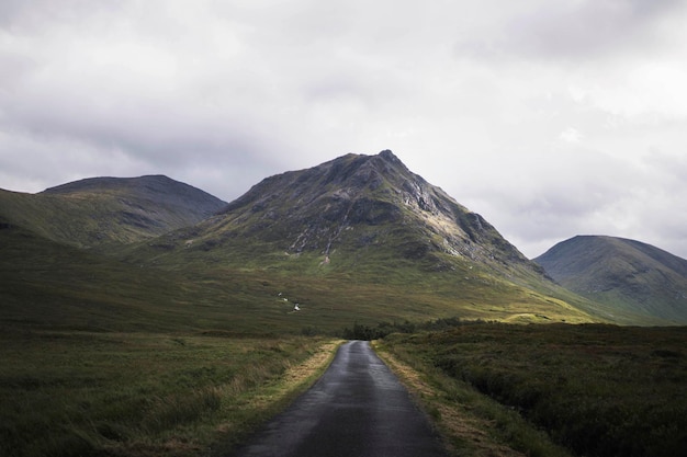 Route vers Buachaille Etive Mòr, Ecosse