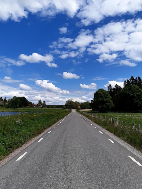 Photo la route vers l'été