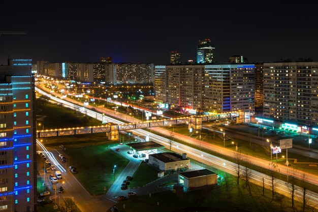 Rublevskoe la nuit Moscou