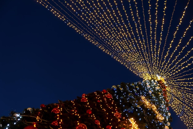 Rue de l'arbre de Noël Résumé fond de carte postale