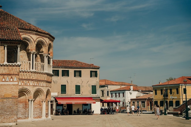 rue du canal dans l'île de Murano Venise Italie nov 2021