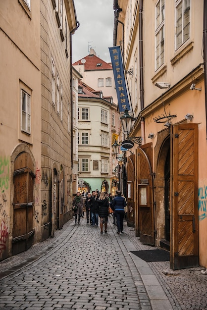 Rue médiévale de la vieille ville de Prague