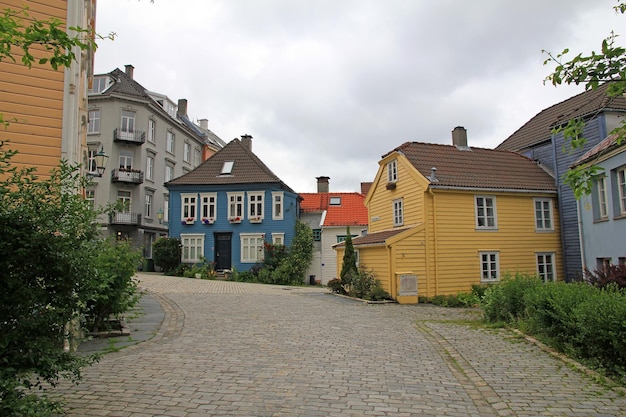 La rue vintage de la ville de Bergen en Norvège