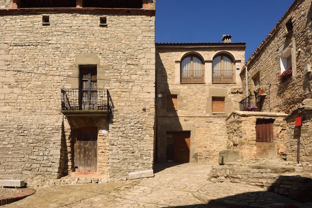 Rues et coins de la ville de Monfalco Murallat, la Segarra, province de Lleida, Catalogne, Espagne