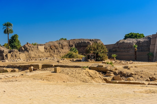 Ruines de l'ancien temple de Karnak Louxor Egypte