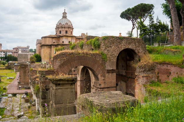 Ruines antiques, forum romain. Rome, Italie.