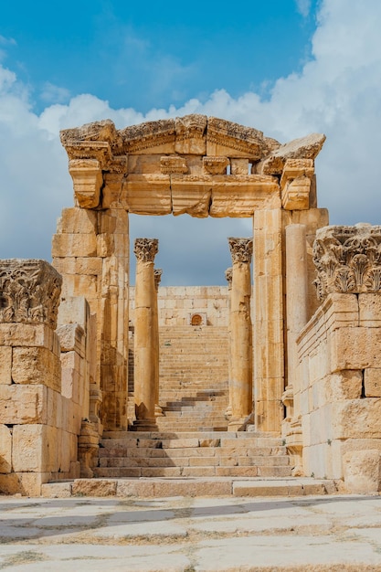 Ruines du Nymphaeum dans la ville romaine de Gerasa, aujourd'hui Jerash en Jordanie