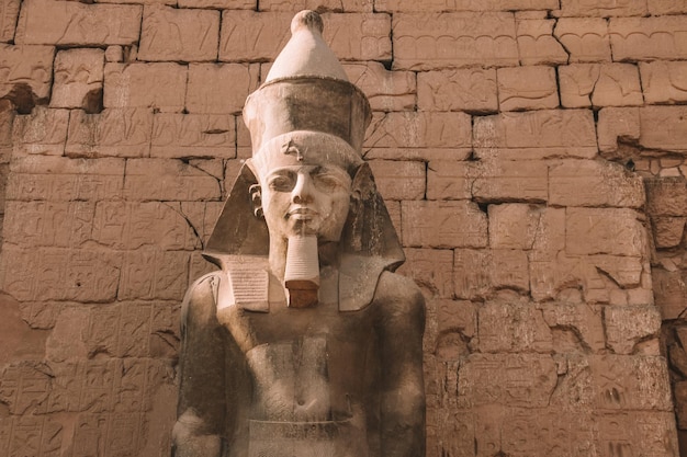 Ruines du temple égyptien de Karnak, le plus grand musée en plein air de Louxor