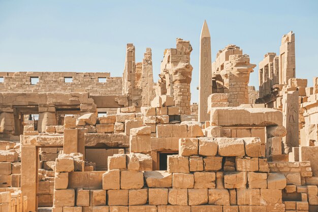 Ruines du temple égyptien de Karnak, le plus grand musée en plein air de Louxor