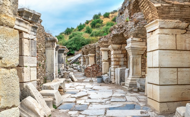 Photo ruines d'ephèse antique en turquie