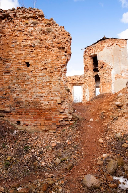 Ruines Golshany Biélorussie