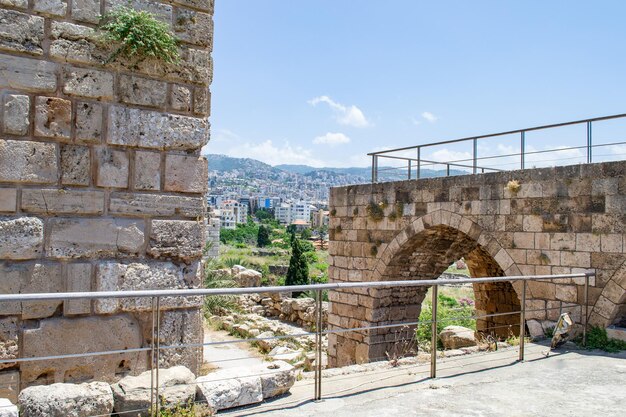 Ruines phéniciennes byblos liban vieux château côte méditerranéenne