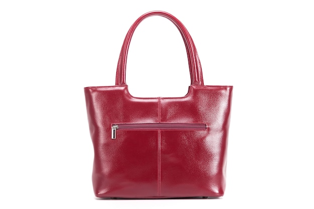 Sac en cuir de dames élégant rouge sur fond blanc, vue arrière