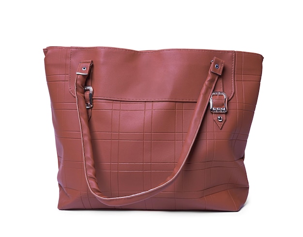 Sac en cuir femme marron isolé sur fond blanc