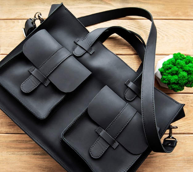 Sac en cuir noir