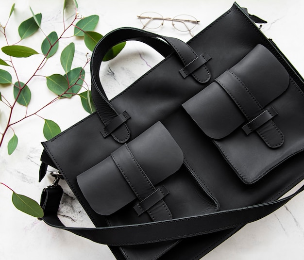 Sac en cuir noir