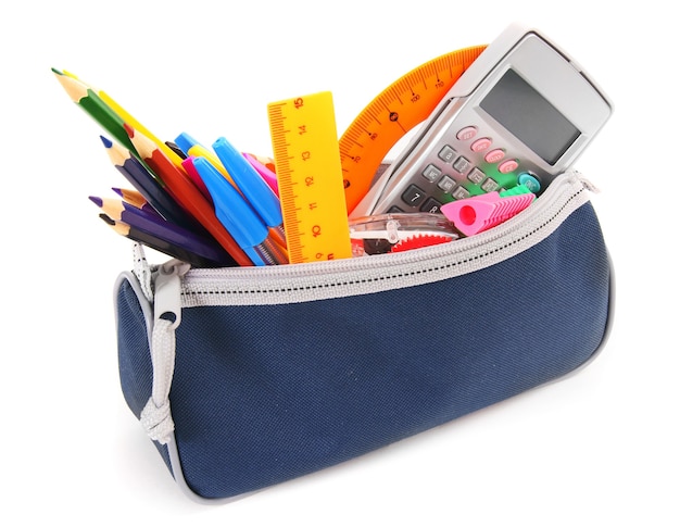 Photo sac avec des outils scolaires sur un blanc