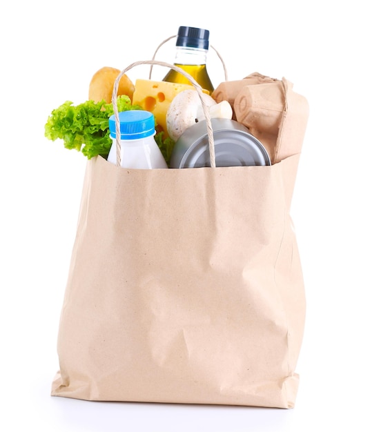 Sac de produits frais isolés sur blanc