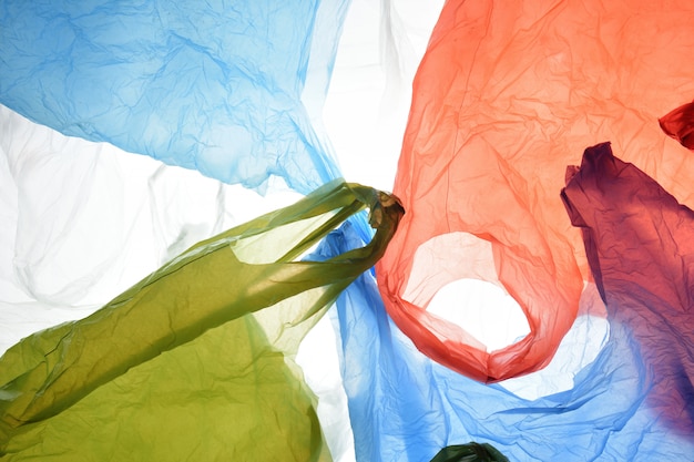 Photo sachets en plastique de couleurs utilisées et transparentes