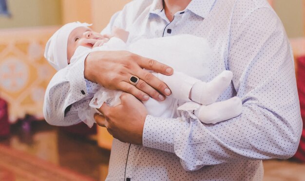 Le sacrement du baptême d'un enfant