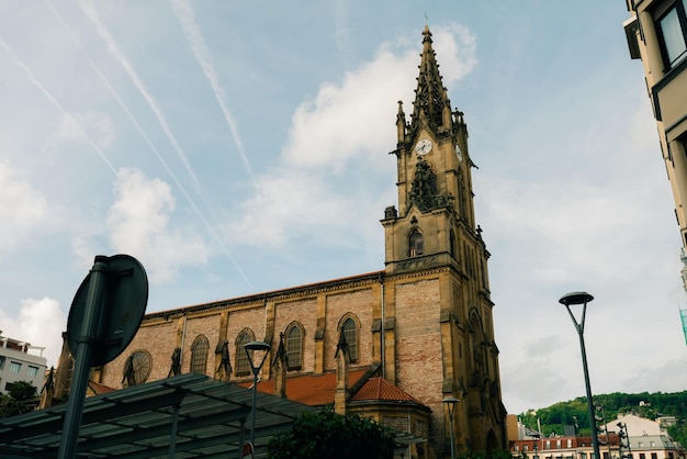 Saint-Sébastien Espagne le 12 septembre 2023 Vue latérale de l'église San Ignacio de Loyola