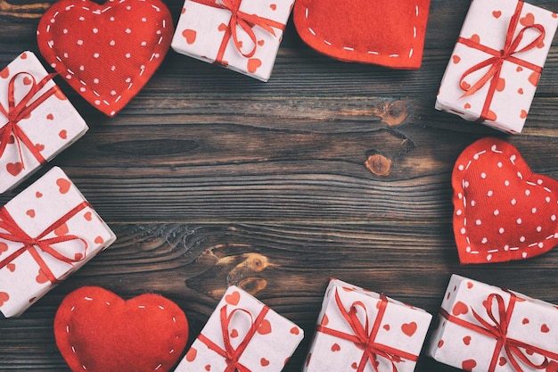 Photo la saint-valentin est joyeuse dans la décoration des fêtes.