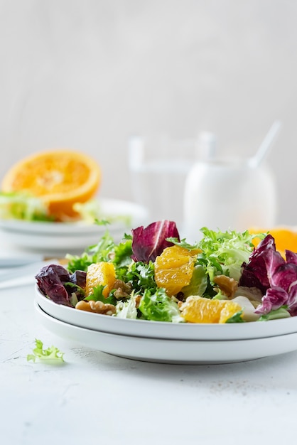 Salade aux oranges et aux noix