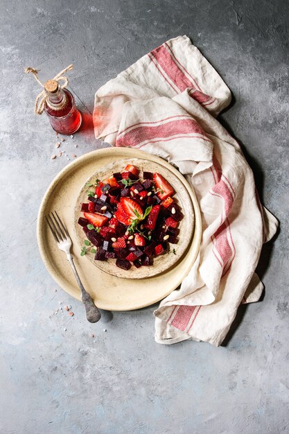 Salade de betteraves et de fraises