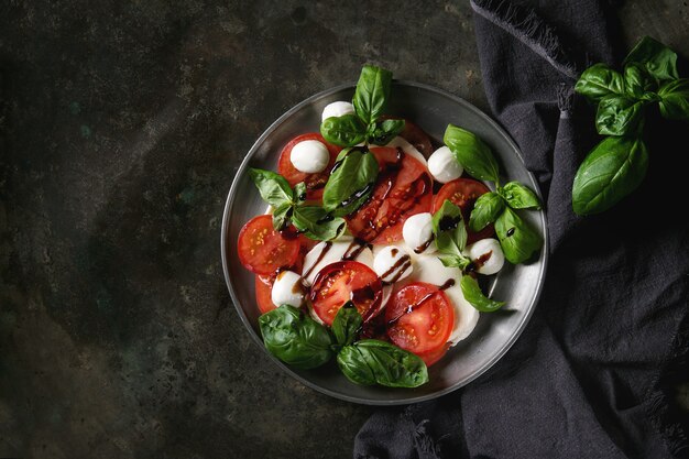 Salade caprese italienne