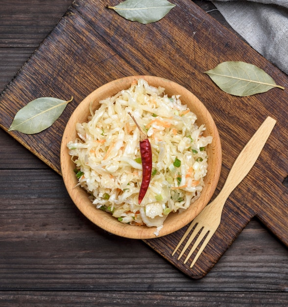 Salade de chou dans un bol